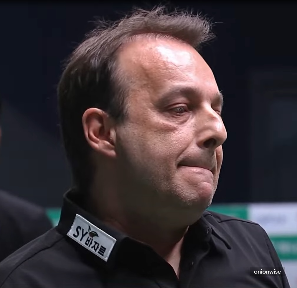 다니엘 산체스와 세미 사이그너의 경기모습