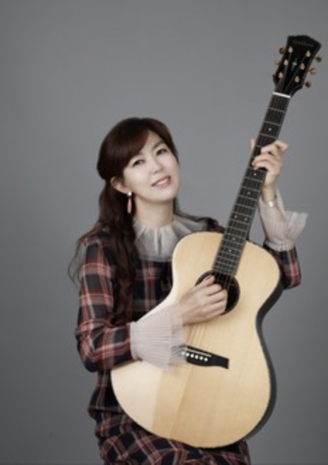 김희진(포크-가수)