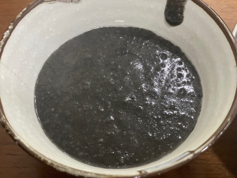 화성 정남 보통저수지 맛집 광복동 한정식 - 흑임자죽