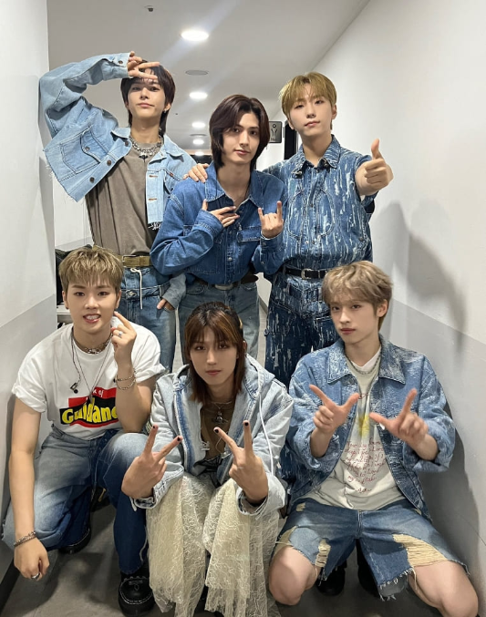 Xdinary Heroes Concert