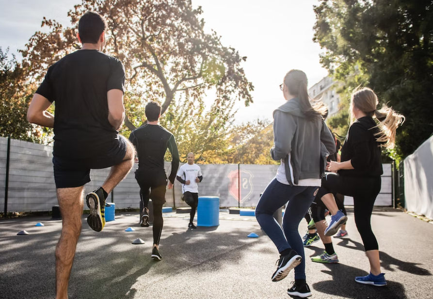 운동 전 후 섭취하면 도움이 되는 음식