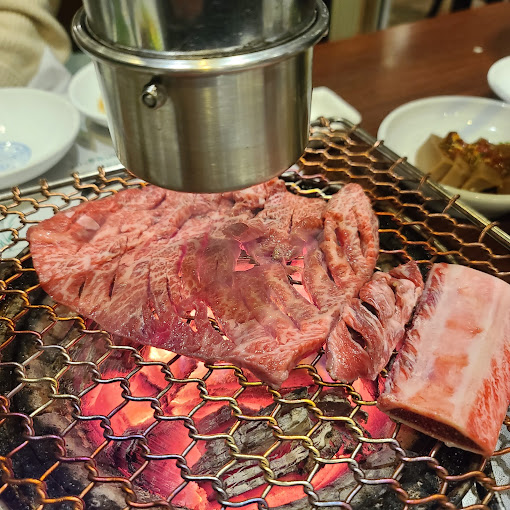 강남 한우구이 '버드나무집' 본점
