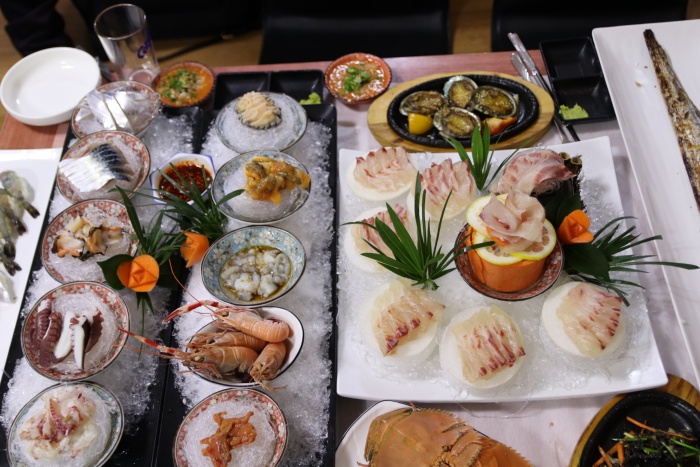 서귀포 중문에서 맛보는 부채새우, 새우, 활어회 제주 특집 1탄! 최강 새우 대결 편 맛집 추천 생방송투데이 리얼맛집 오늘방송 수요맛전