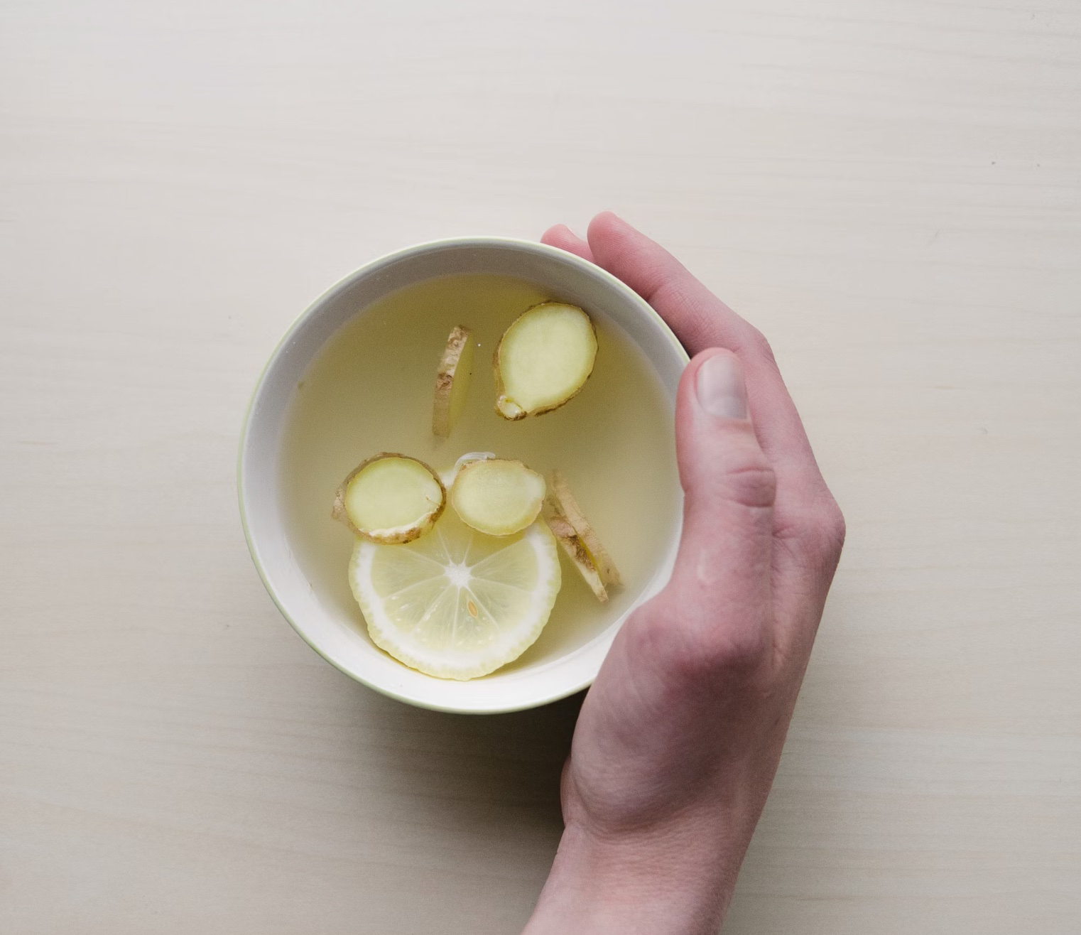 다리 붓기 빼는법