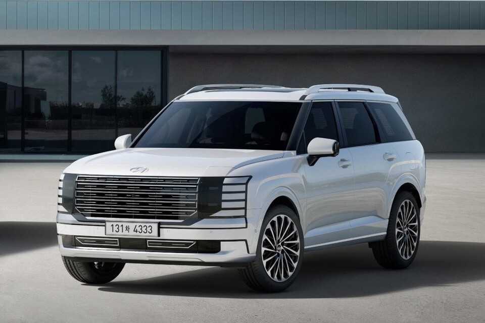 현대자동차가 '디 올 뉴 팰리세이드'의 디자인 공개 및 사전계약을 시작했다.