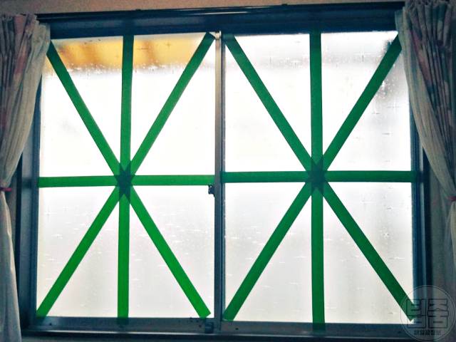 태풍 창문 테이프,태풍 창문 깨짐,태풍 대비 방법