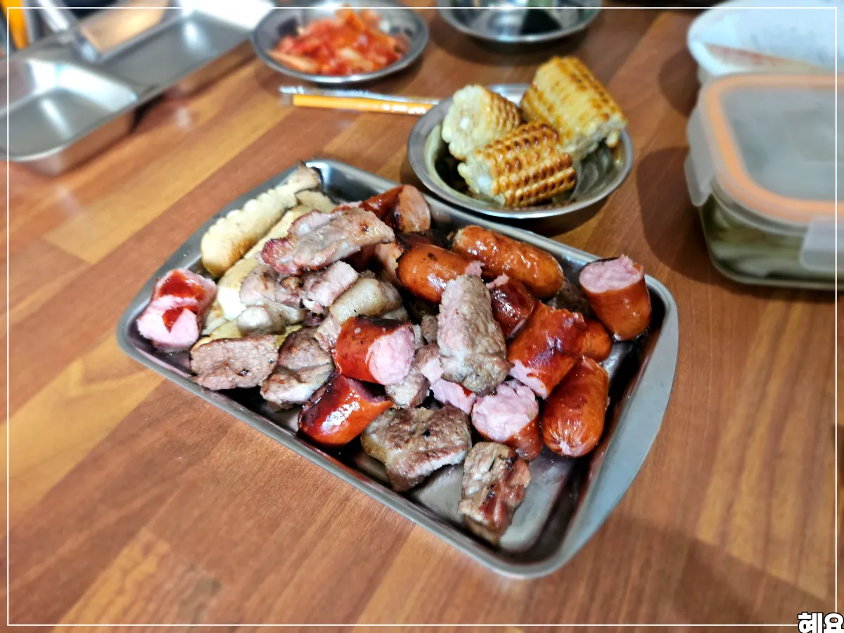 경기-근교-글램핑-럭셔리안성M글램핑카라반-고기