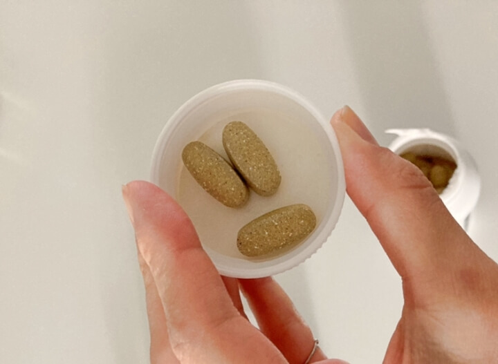 포 우먼 알약 사진