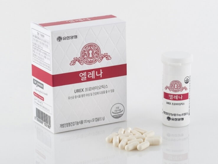 엘레나-질-유산균-박스와-낱개-통-그리고-수십개의-알약이-있는-사진입니다.