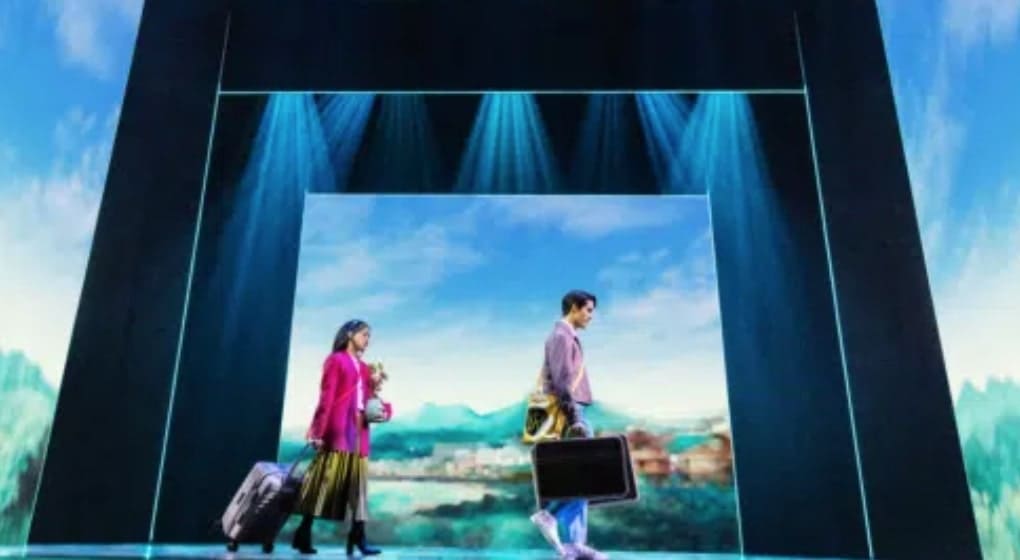 뮤지컬 어쩌면 해피엔딩 브로드웨이 공연중 한 장면_6