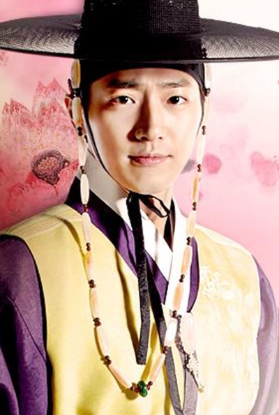 장옥정, 사랑에 살다에서 동평군 역을 맡은 배우 이상엽