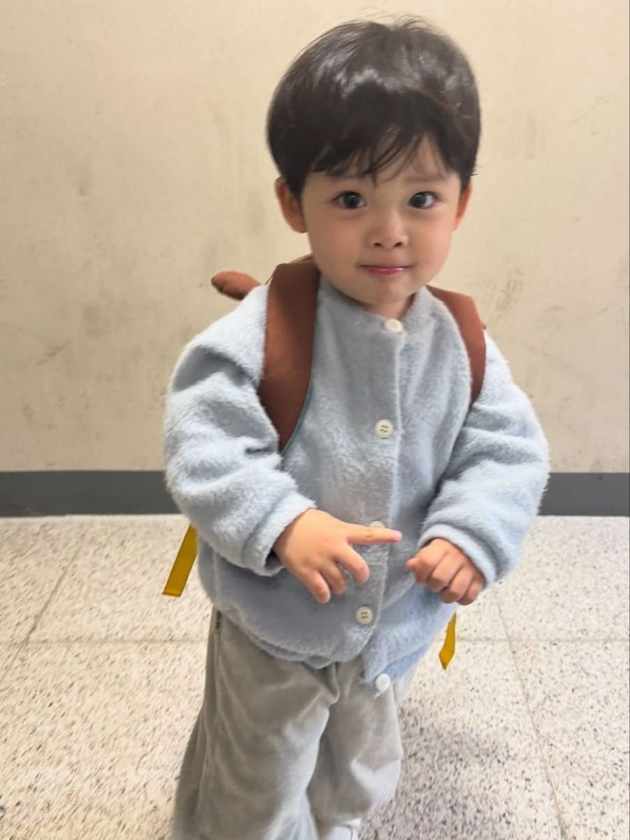 이진이 나이 부모님 엄마 아빠 아기 딸 수익 출생지 국적 프로필