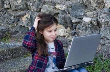 아이에게 돈 교육, 언제부터 어떻게 시작할까? &rarr; 용돈 교육, 소비 습관, 경제 개념 가르치기