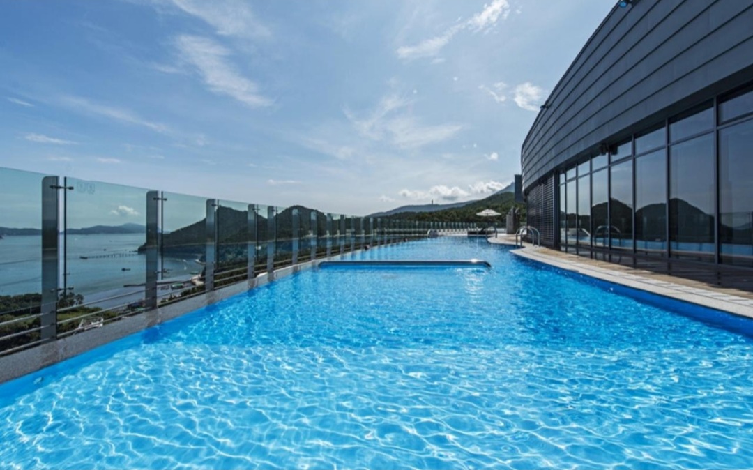 통영 스탠포드 호텔 야외 수영장