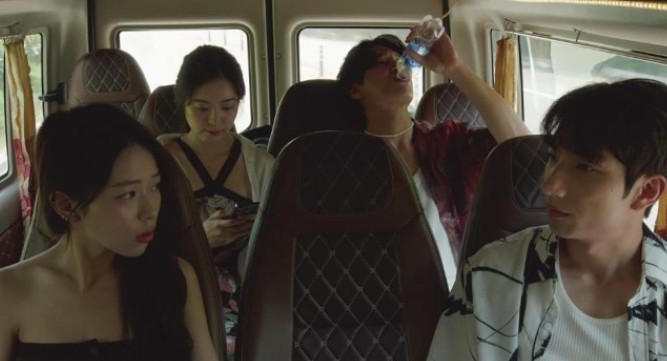 '열대야' (Tropical Night)