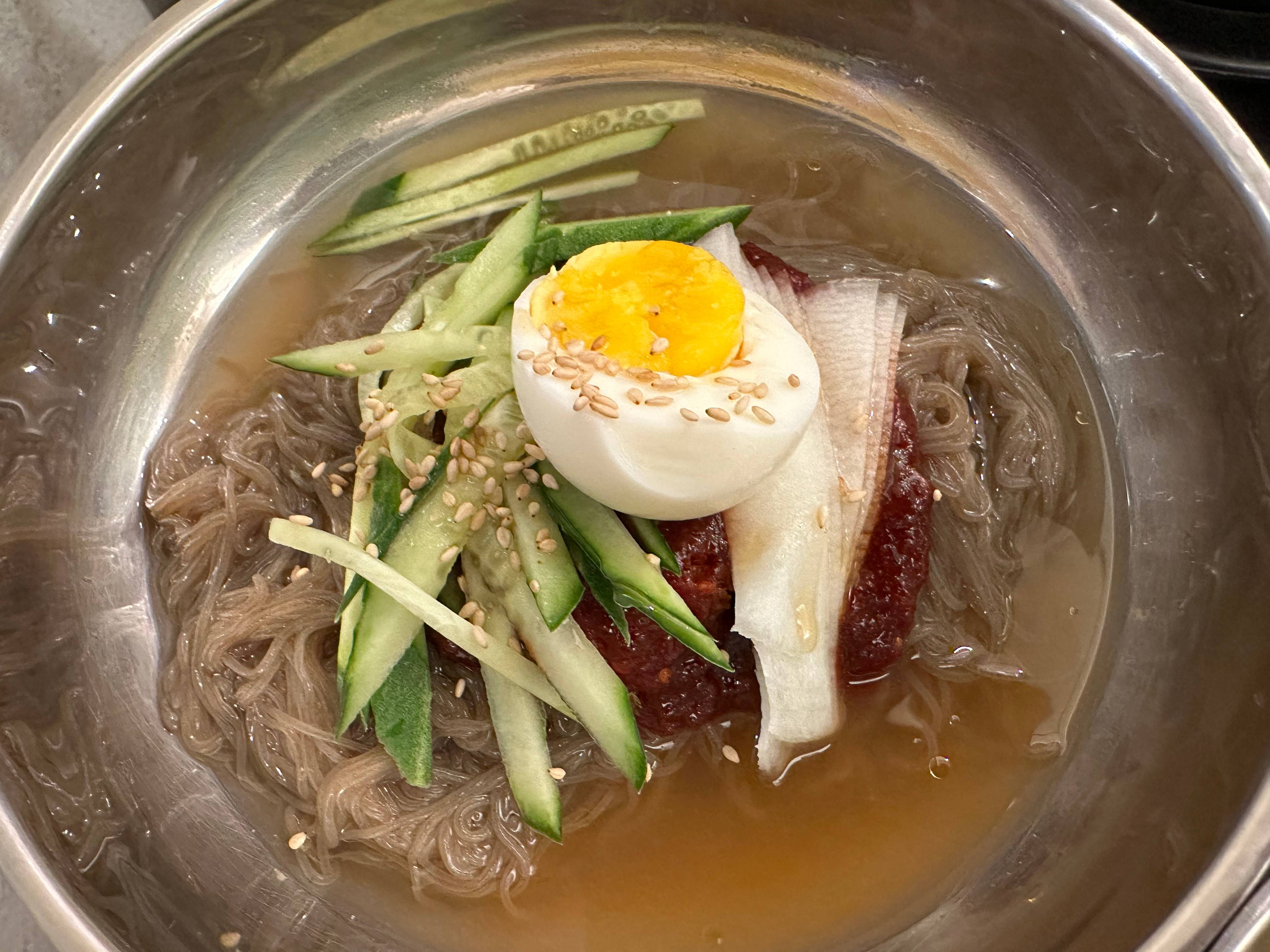 비빔냉면