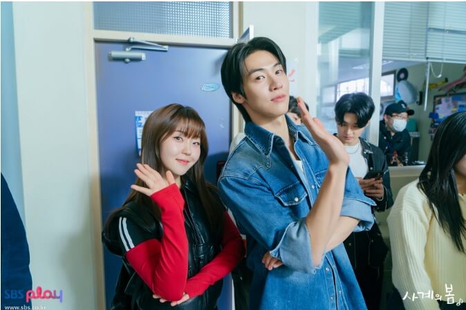 사계의 봄 등장인물