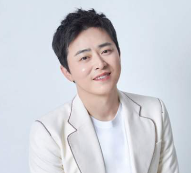 좀비딸 영화 줄거리(출연진, 스포일러 포함)