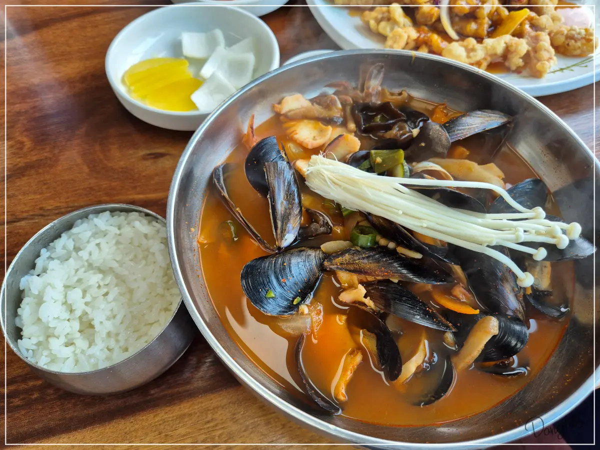 전라도-군산-가족-여행-맛집-아리울-짬뽕밥