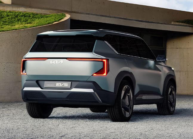 EV5-컨셉트카-후면