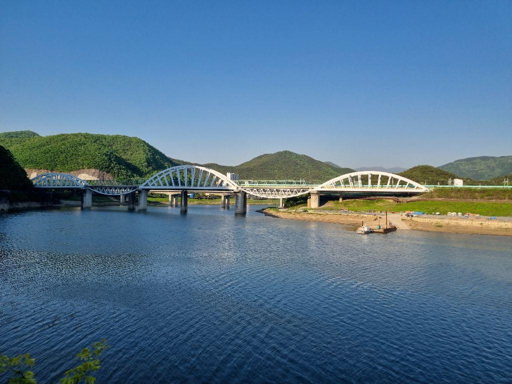단양강 잔도 충북 단양 기차 여행 트레킹 주변 맛집 카페 강아지 동반