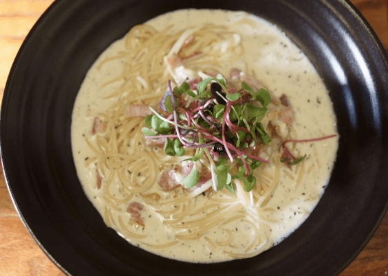 아지오 까르보나라 파스타