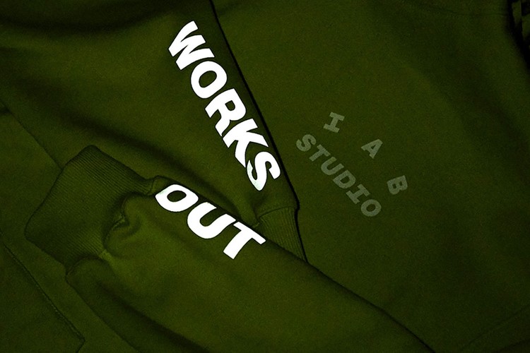 아이앱 스튜디오, 피스마이너스원 등 국내 뮤지션의 패션 브랜드