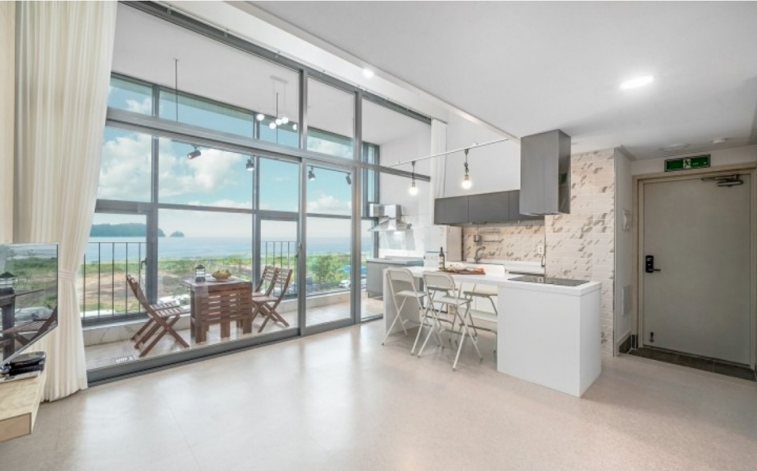 어스20 B동 202호