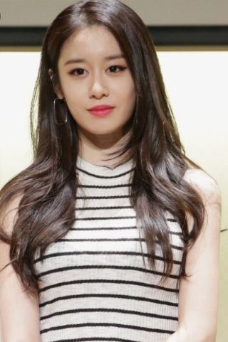 사생활유출로 논란에 휘말렸던 연예인들 TOP 7