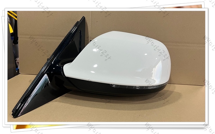 아우디 Q5(1세대) 중고 사이드미러 정면부