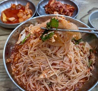 초계비빔국수