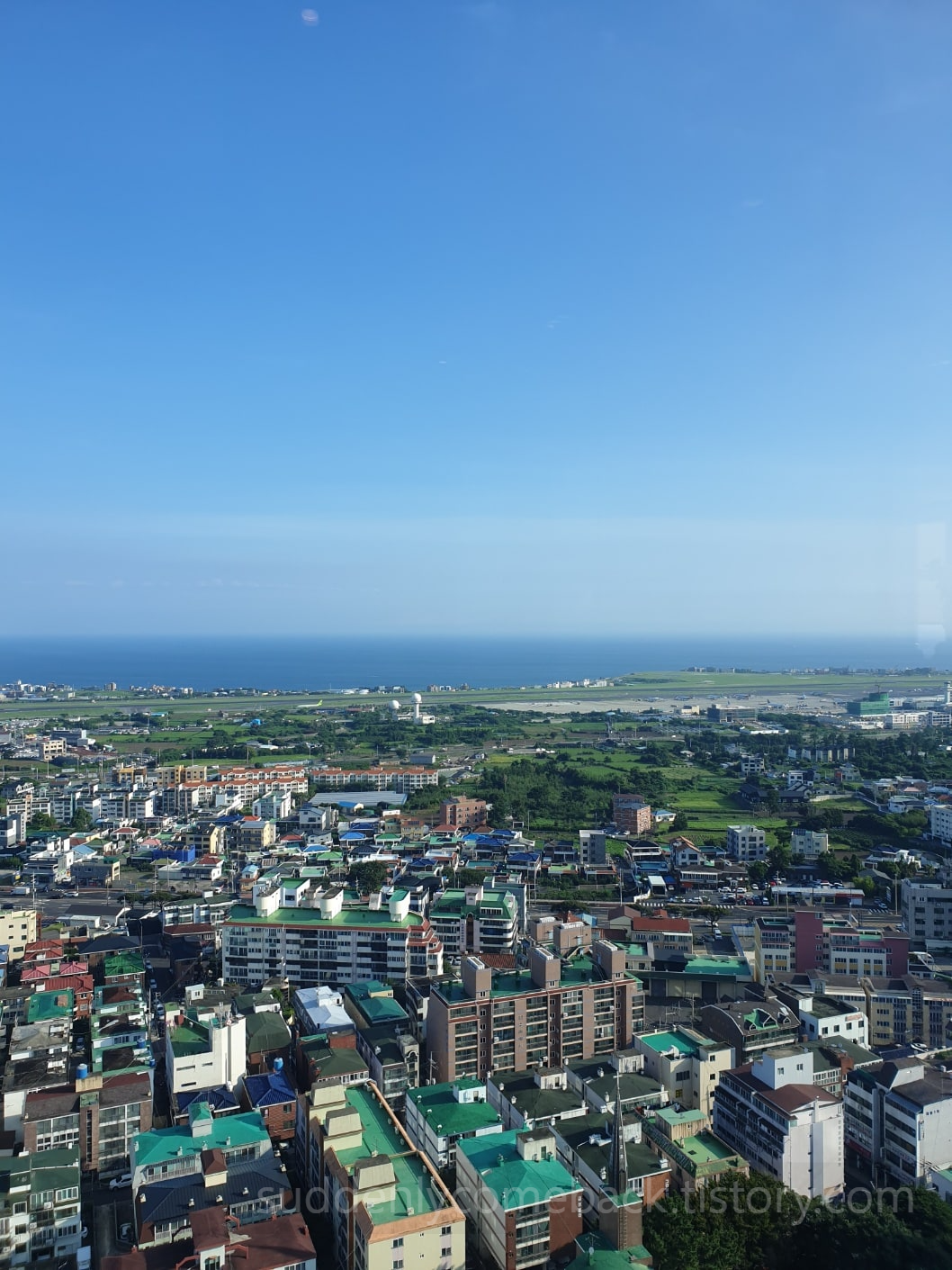 씨카페-레스토랑-제주시내-풍경