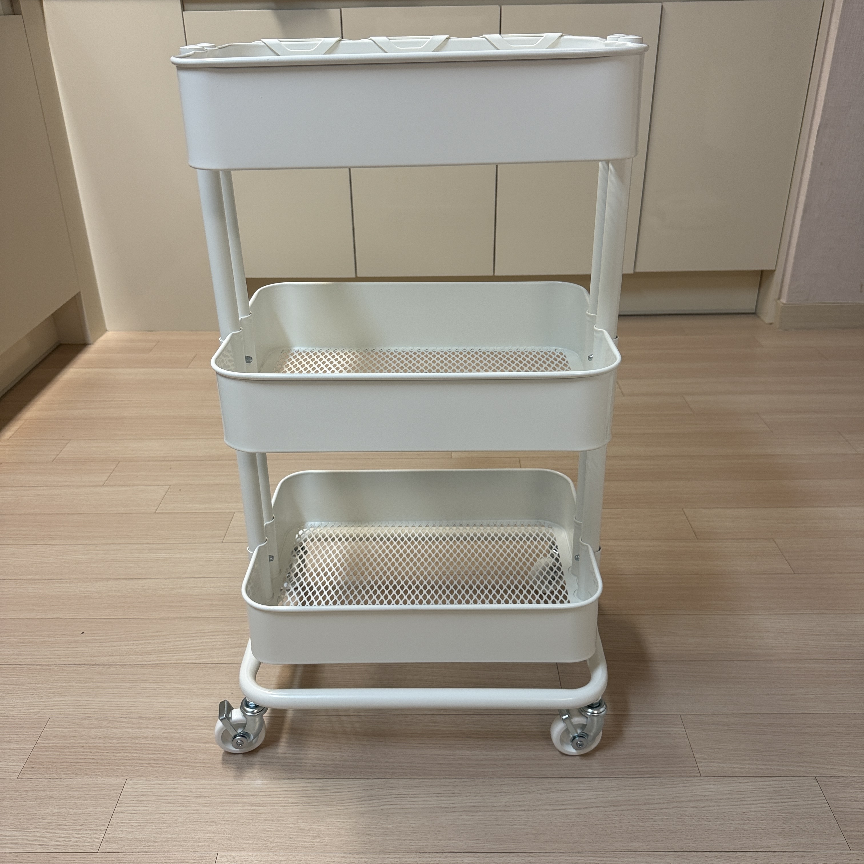 육아 필수템, 이케아 로스코그 화이트 트롤리 실사용 후기