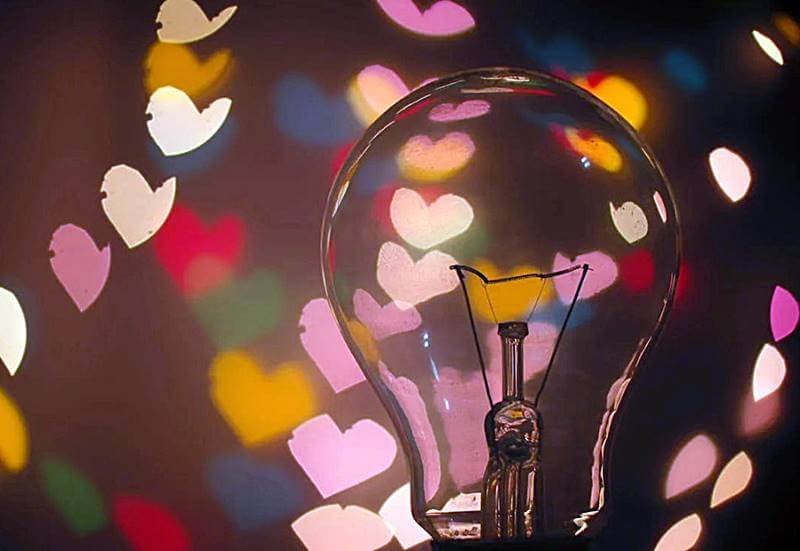 하트모양의-불빛의-모습