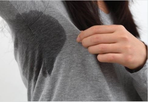 겨드랑이 땀 오점