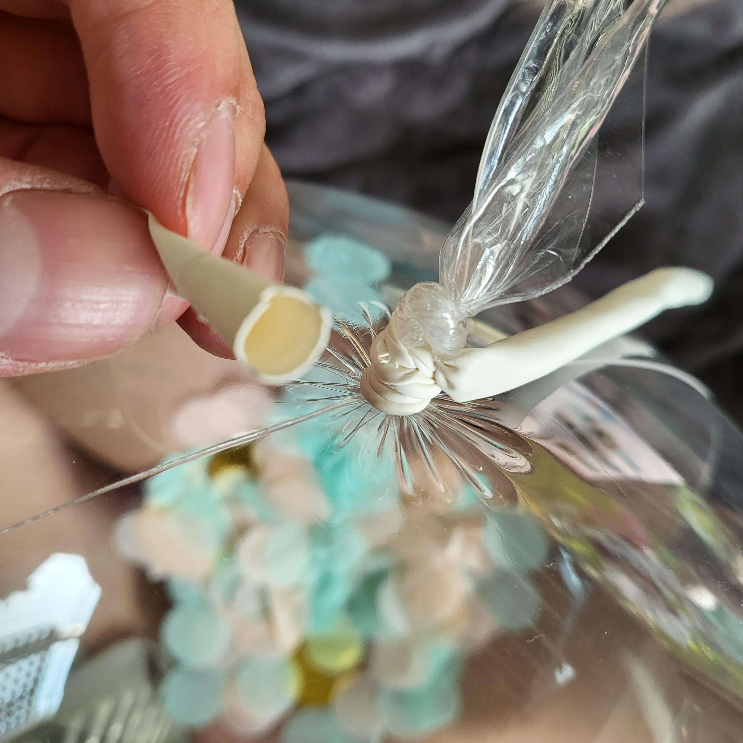 요술풍선으로-매듭짓기