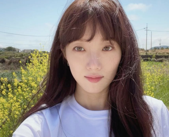 이성경