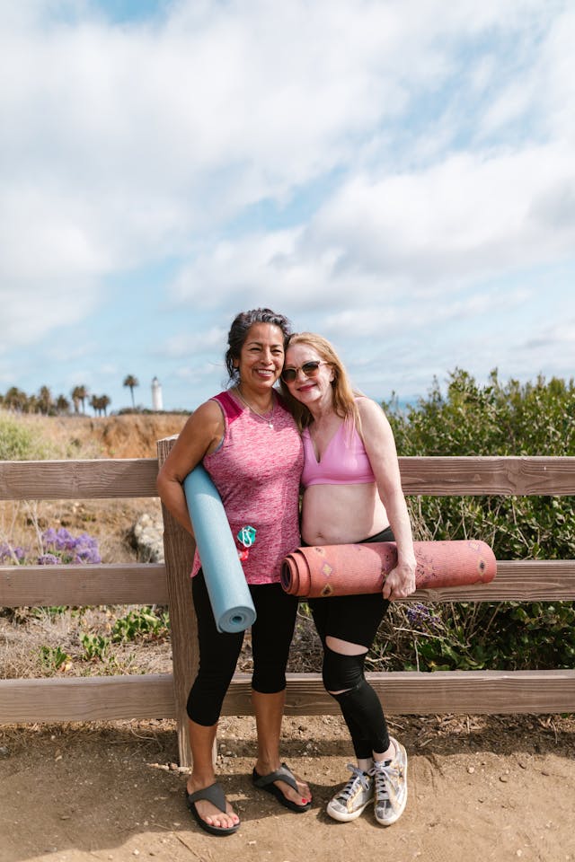 50대도 간단하고 안전하게 무릎 안 아프게 할 수 있는 홈트 3가지