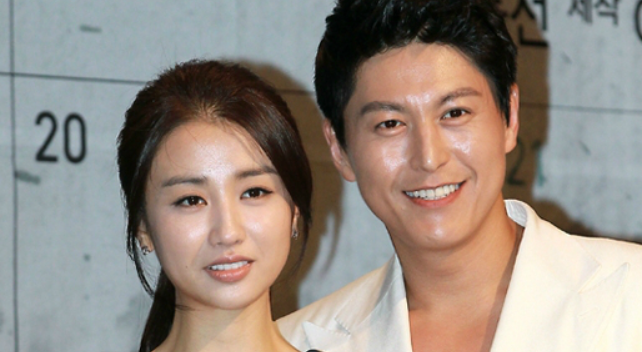 박하선 남편