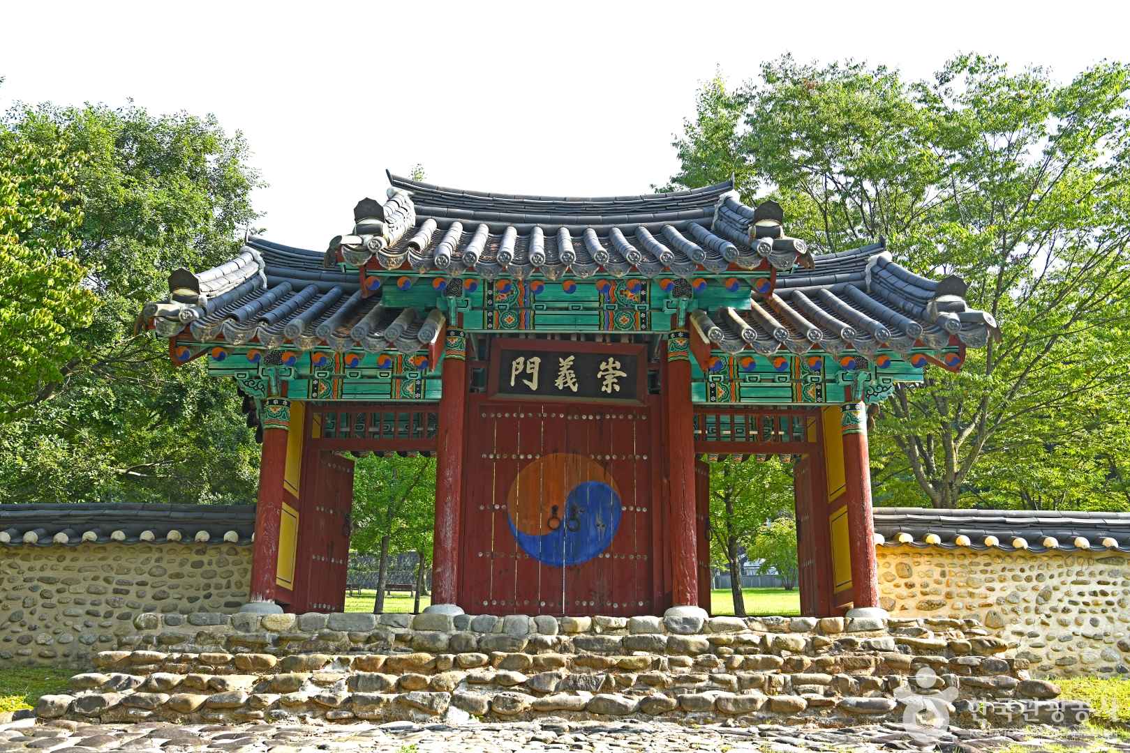 소충사