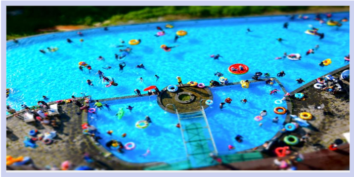 물놀이 하는 장면