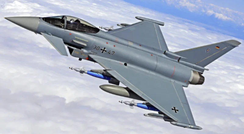 이탈리아-전투기