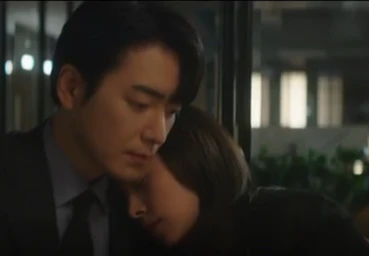 회식 후 같이 있는 이준혁과 한지민