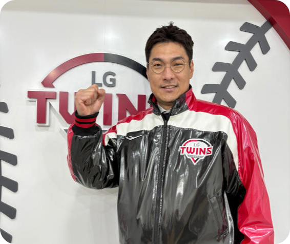 LG Twins pitching coach Lee Dong-hyun [Photo = LG Twins]