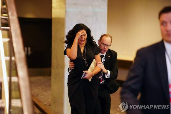 트럼프 피신 영상: 백악관 기자단 만찬 총격 사건 발생 ❘ 현장 상황·피신 경로·용의자 체포 실시간 분석