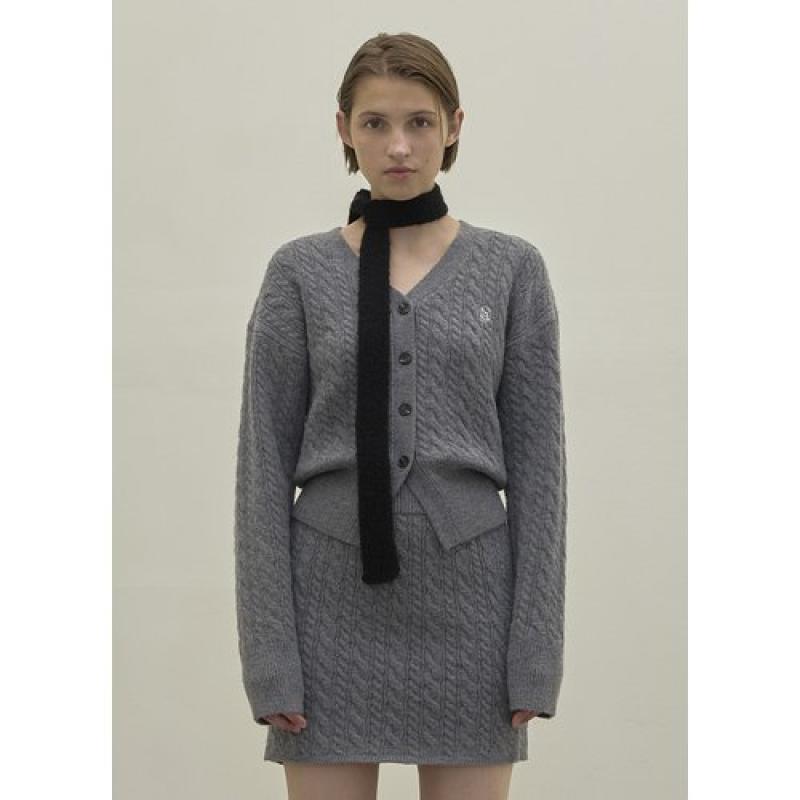 나인 그웬 울 셋업 V넥 니트 가디건 NMM7BK-CD2089M0