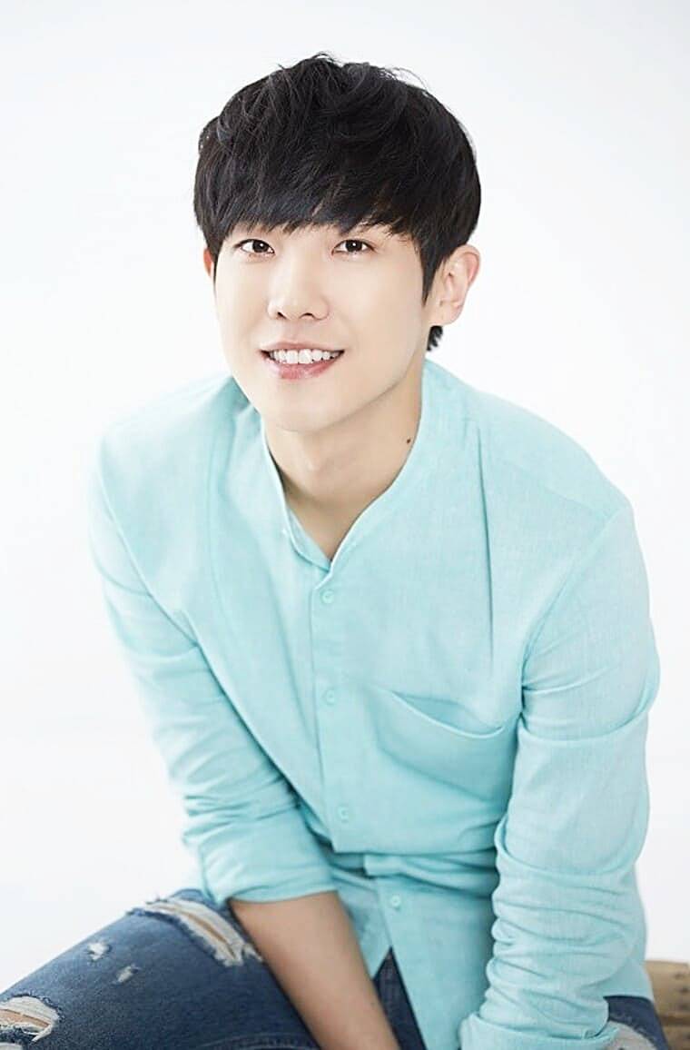 배우-이준