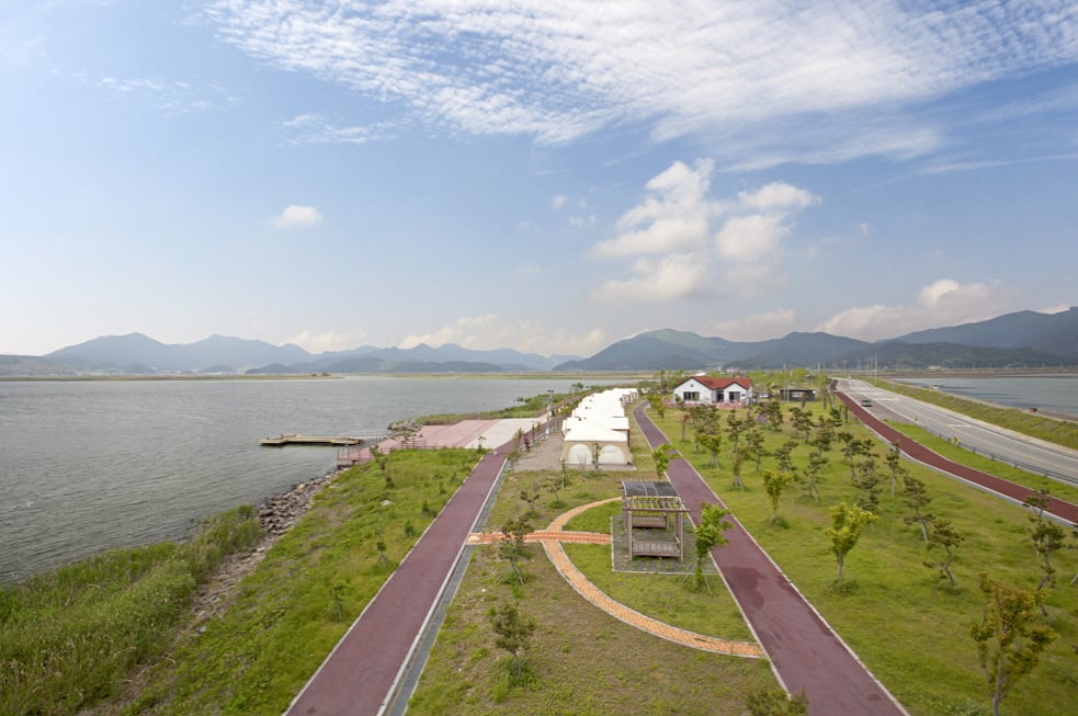 해창만수변공원캠핑장_전경