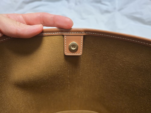 셀린느트리오페스몰버킷백잠금장치