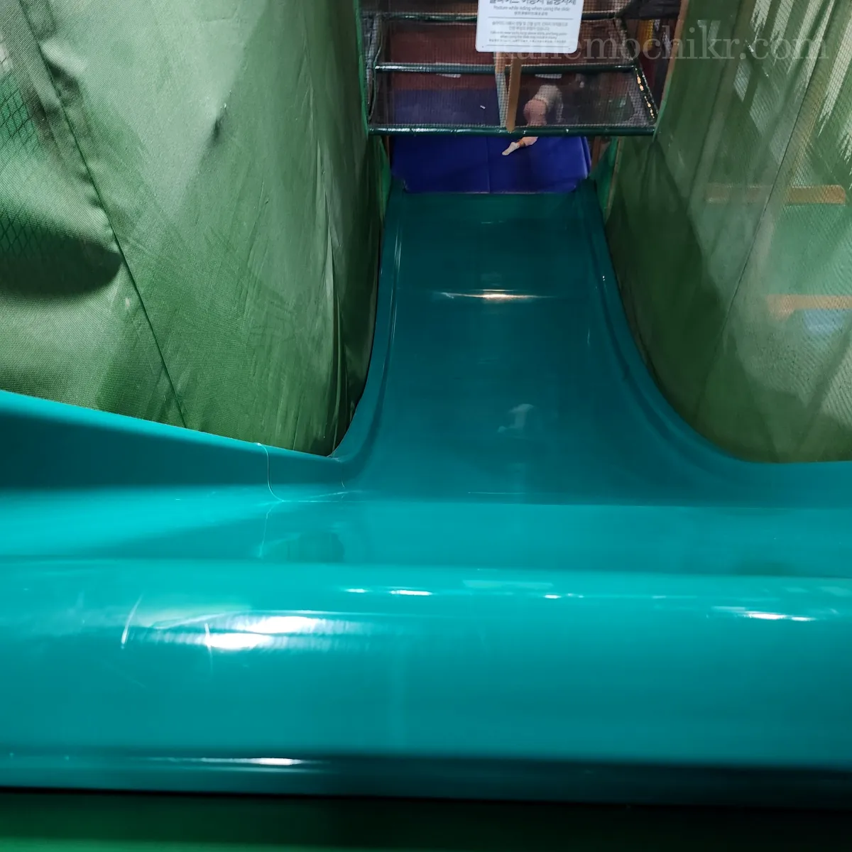 앤트월드-키즈카페-슬라이드